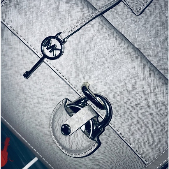 Michael Kors Hamilton Satchel Shoulder Bag Handbag Purse - Picture 7 of 16